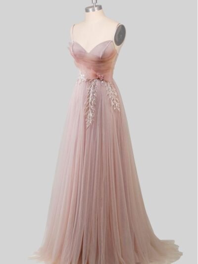 Outdoor Wedding Wear